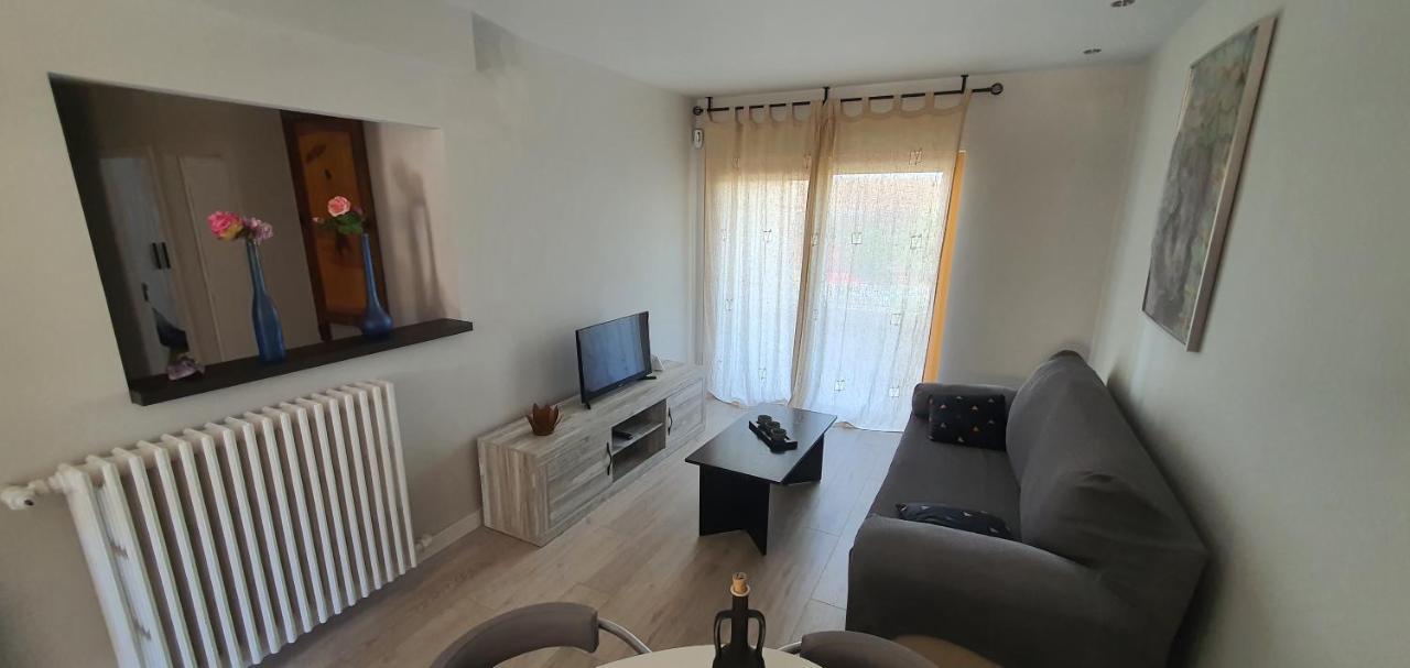 Apartamento Turistico Errotazar Bideax Echarri-Aranaz Exteriör bild